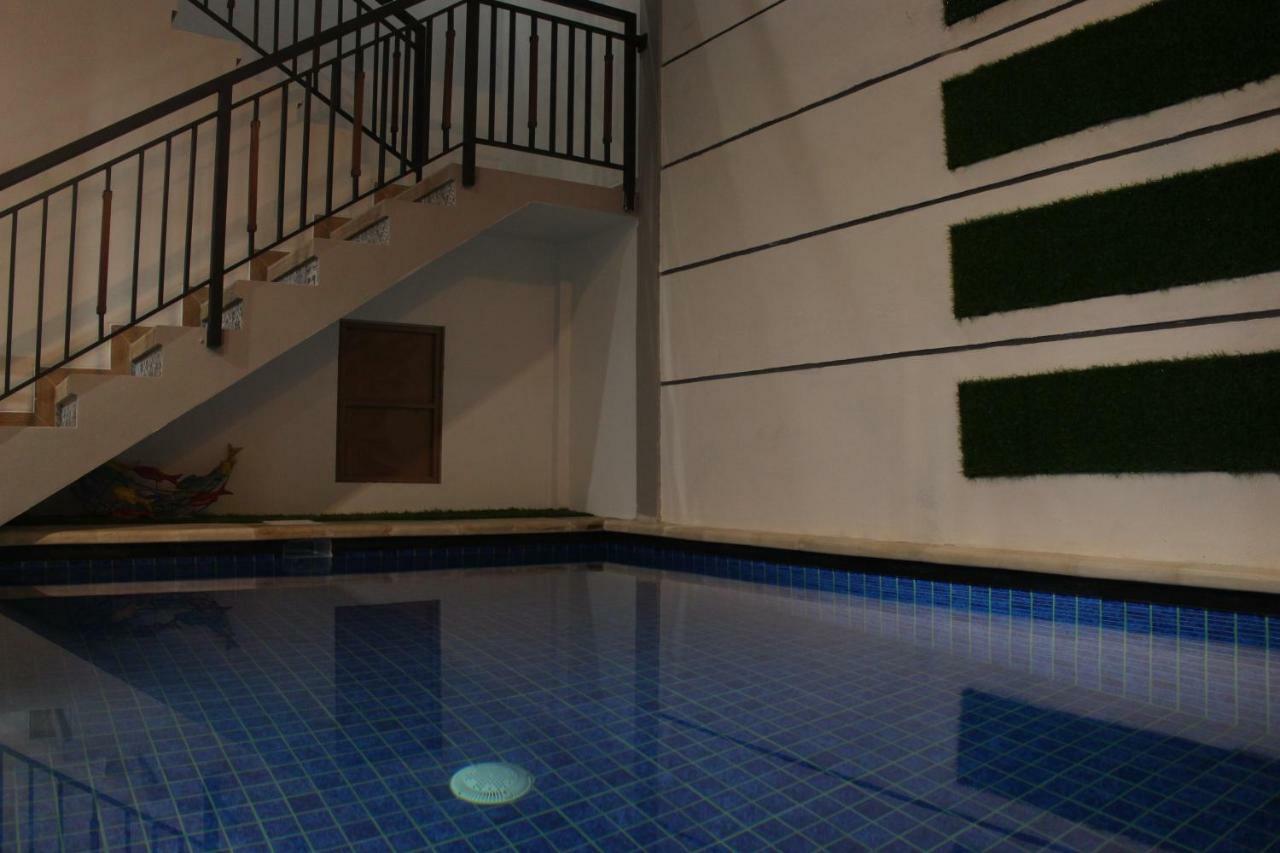 Family Villa Sanur Экстерьер фото
